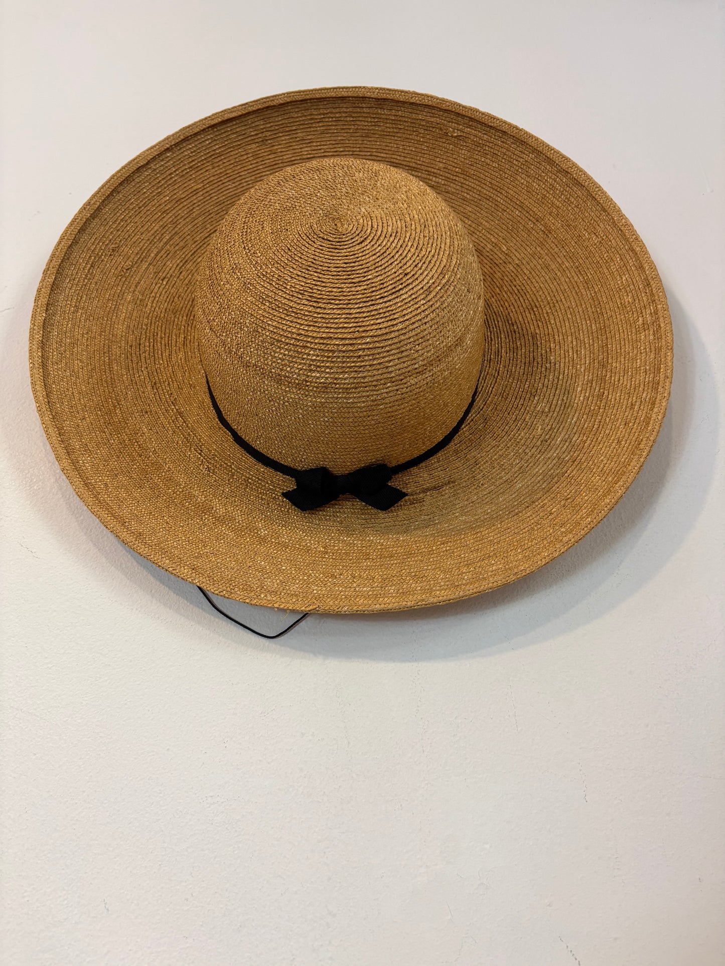 TRACEY TOOKER HATS. Sombrero rafia lazo