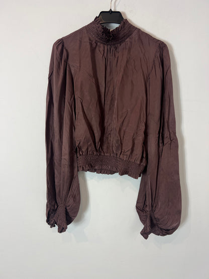 H&amp;M. Brown honeycomb Perkins collar blouse S.36