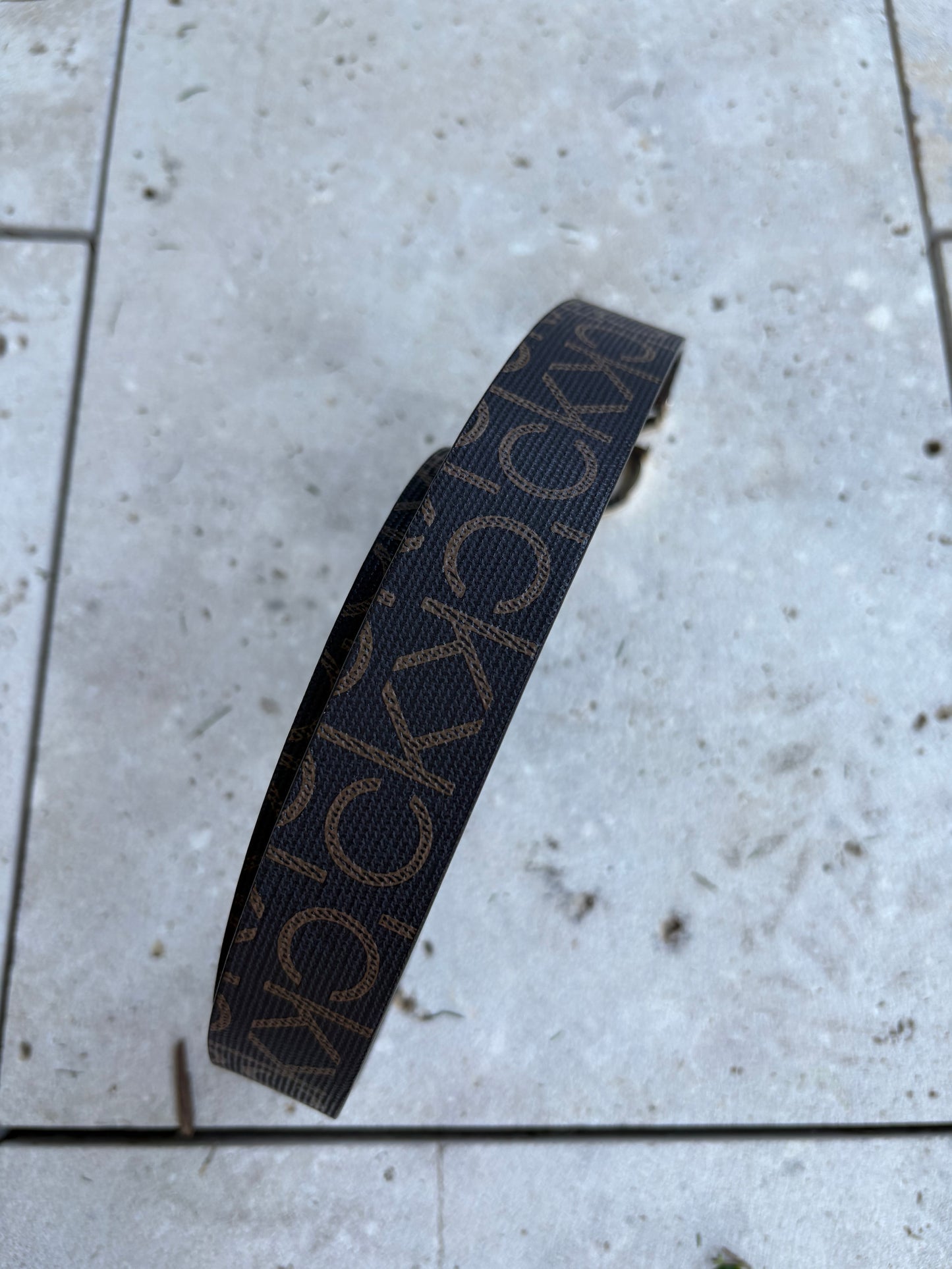 ZARA. Coral beaded jacket. TS