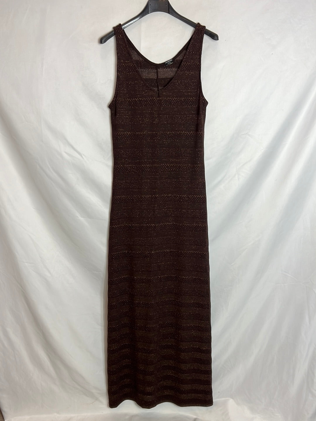 CALZEDONIA. Long brown dress with shiny threads. TS