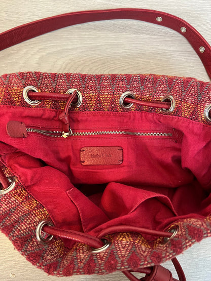 BIMBA Y LOLA. Double-textured sack bag