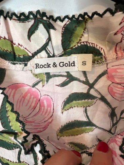 ROCK&GOLD. Blusa flores rosas T.s