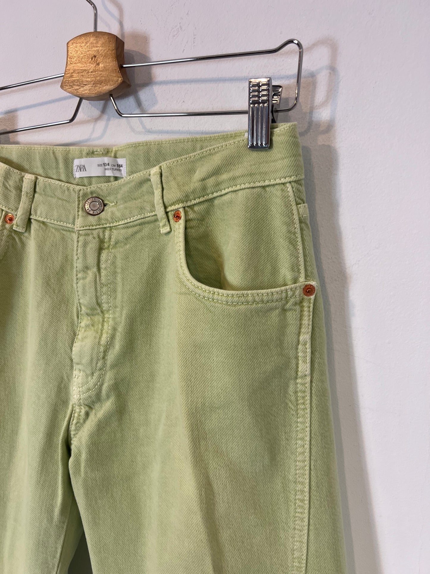 ZARA. Light green denim with stitching detail. Size 13-14 years (XS/S)