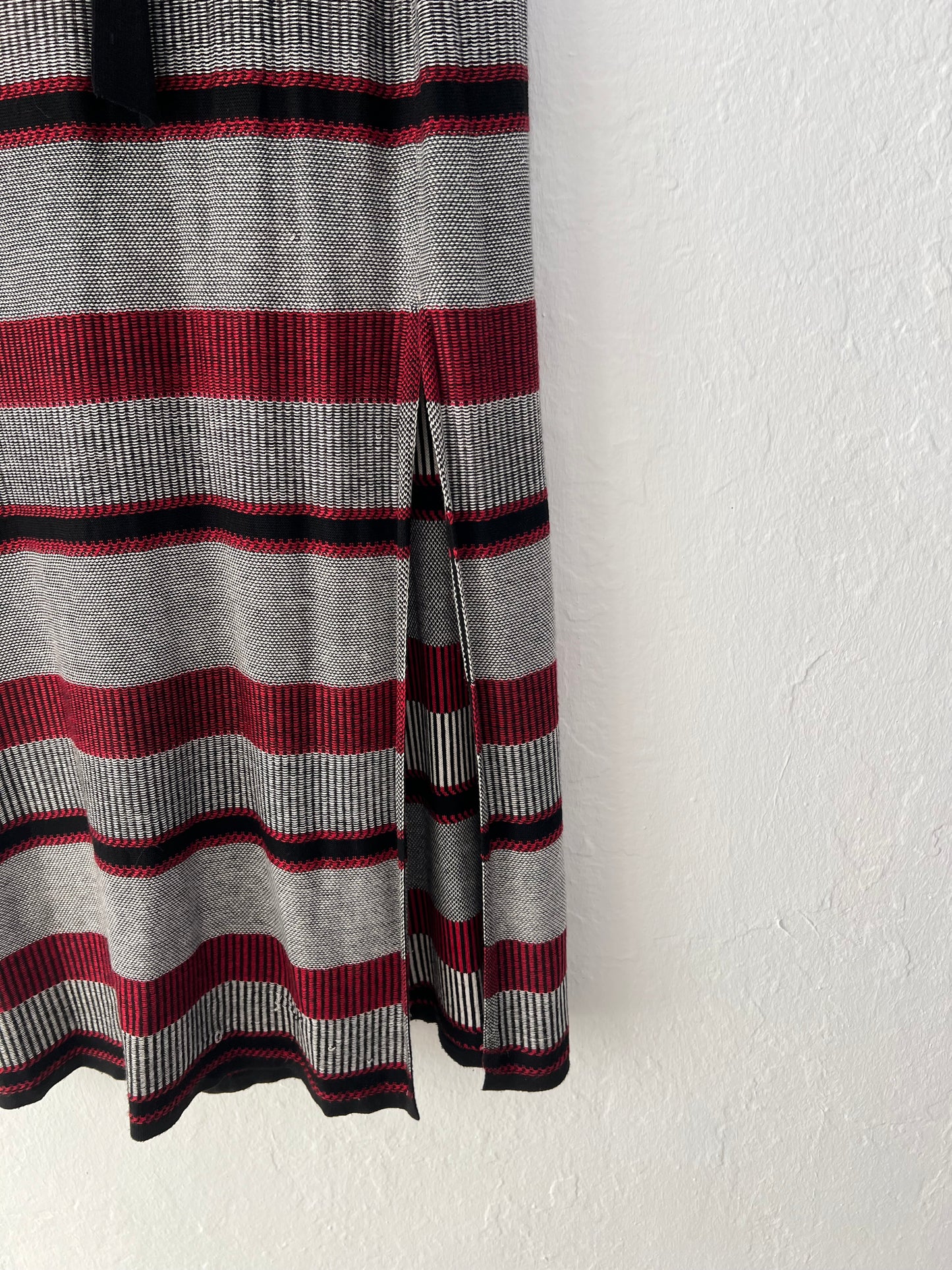 TRUCCO. Conjunto falda y chaleco T.s