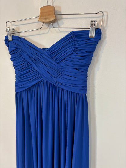 ANAMARIA COUTURE. Vestido max azul klein