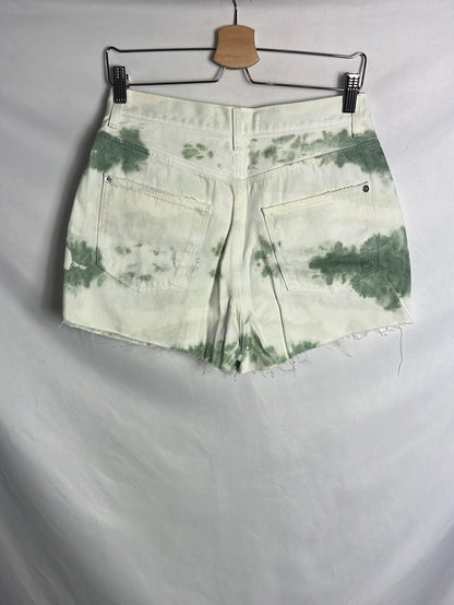ZARA. Shorts denim tie dye . T 40