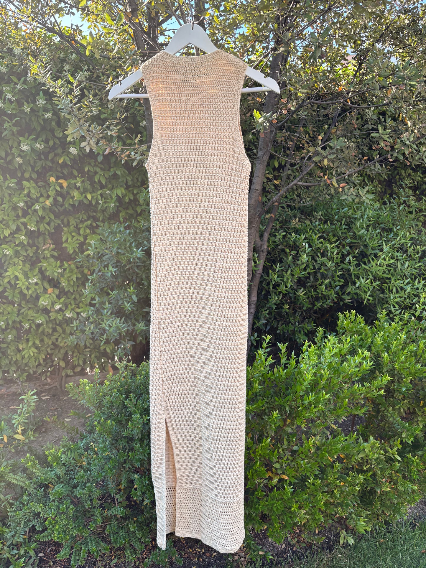 MASSIMO DUTTI. Vestido largo croché