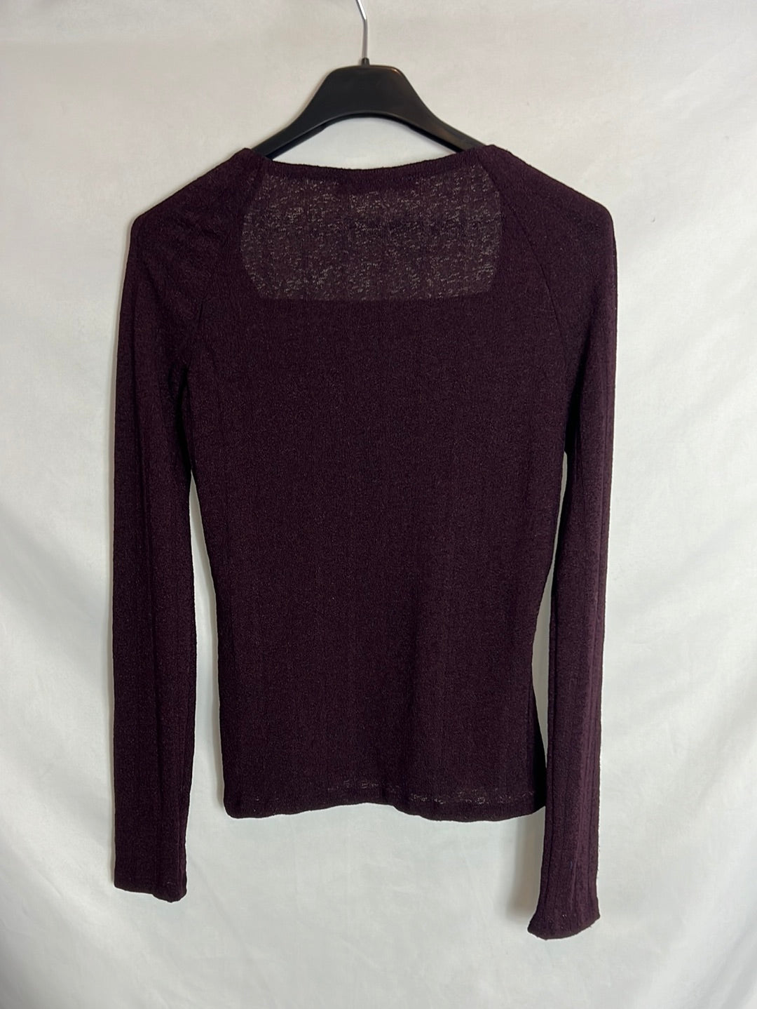 MANGO. Top burdeos canalé T.s