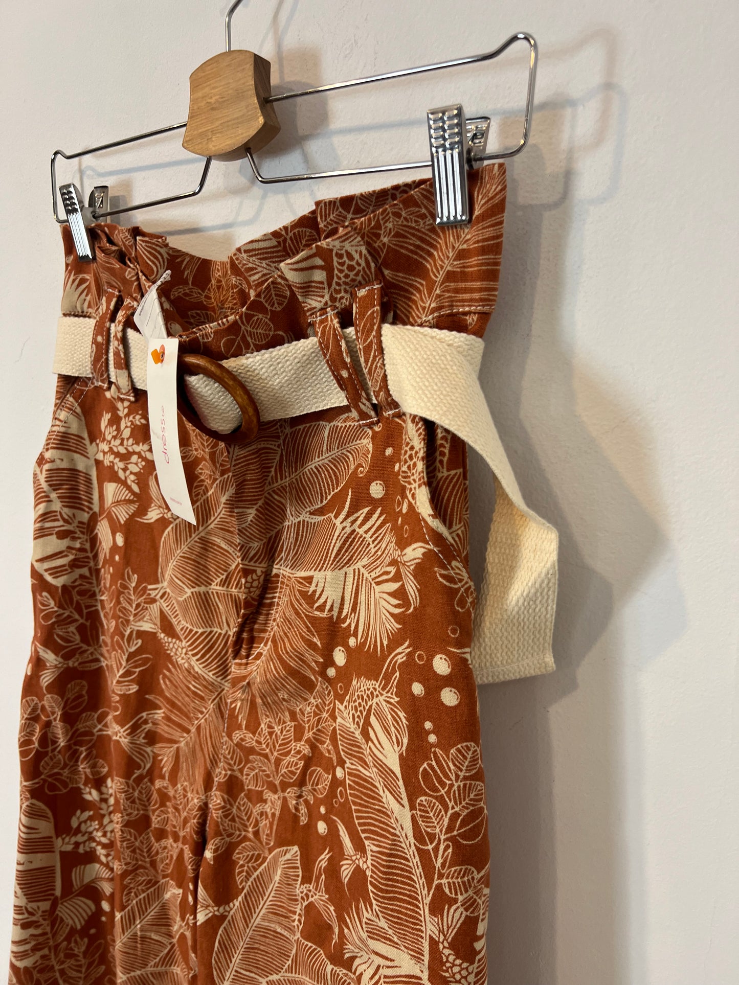 DRESS TO. Total look caldero estampado con lino. T S