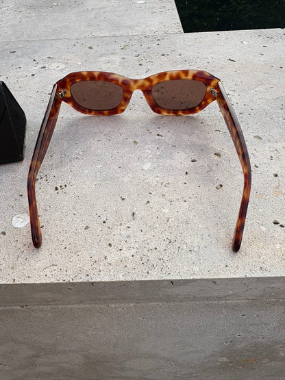SOPHIE & LUCIE. Gafas de sol marrones