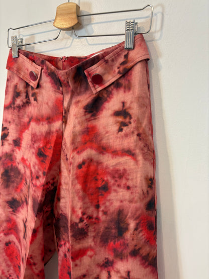 SCALPERS. Total look lino estampado. T S