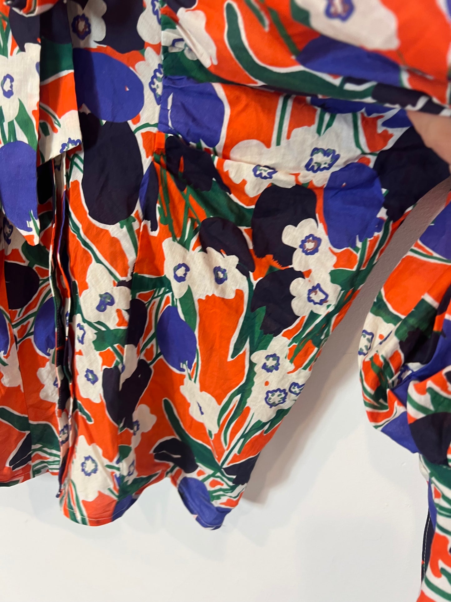 THE LABEL EDITION. Camisa estampada lazada. T S