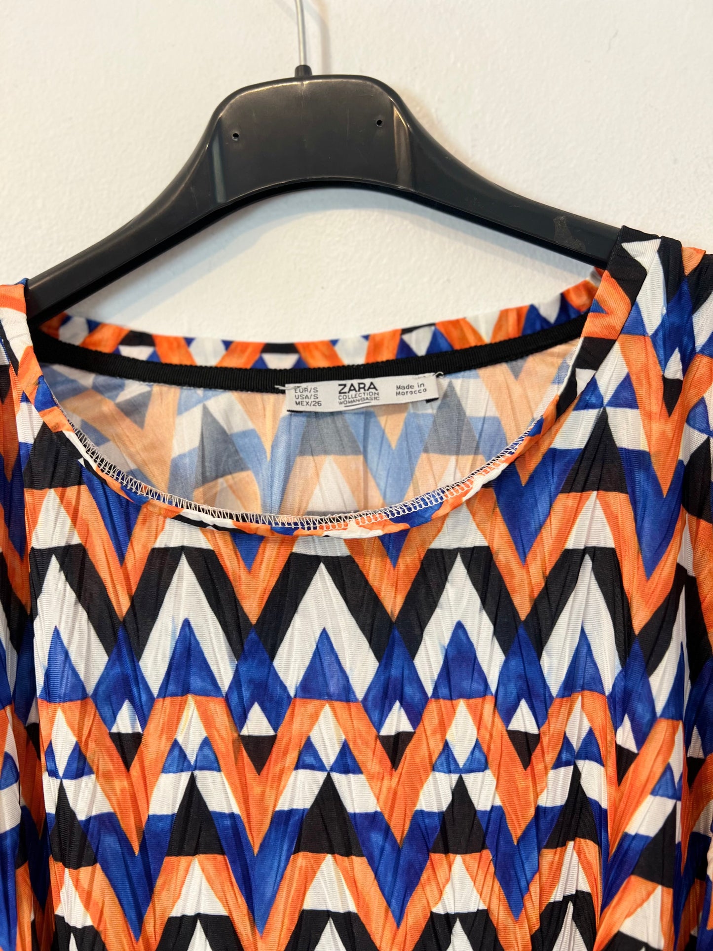 ZARA. Printed midi dress Ts