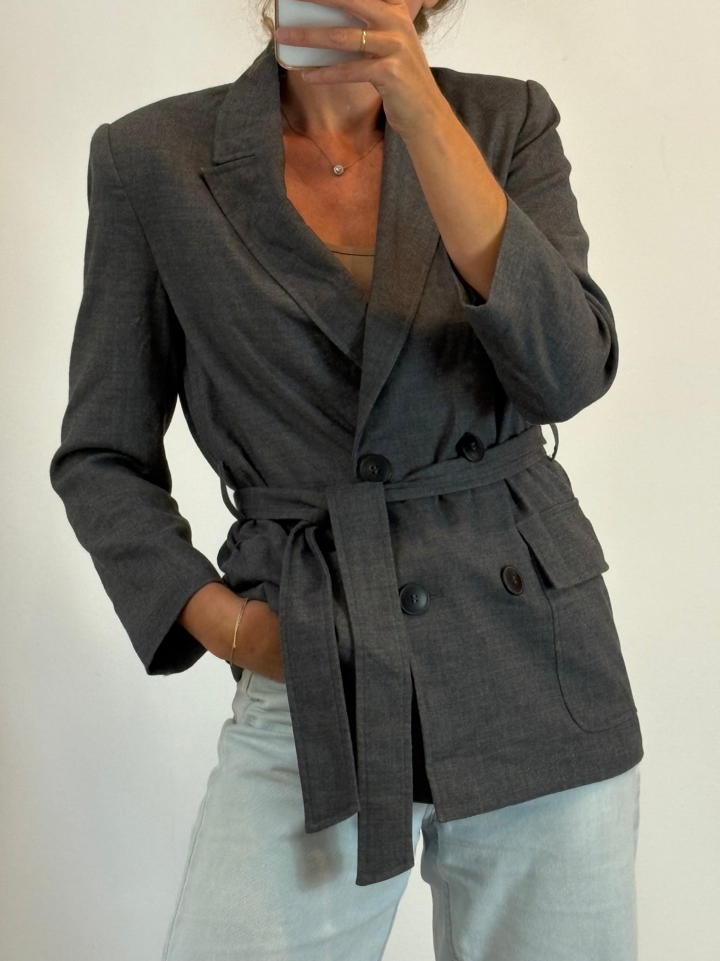 ZARA. Blazer gris doble botonadura