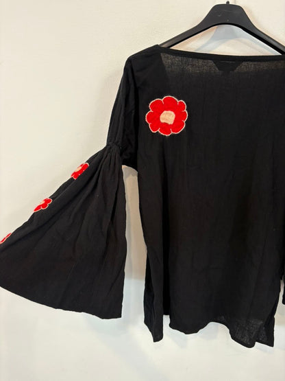 SENSISTUDIO.Blusa bordada T.s