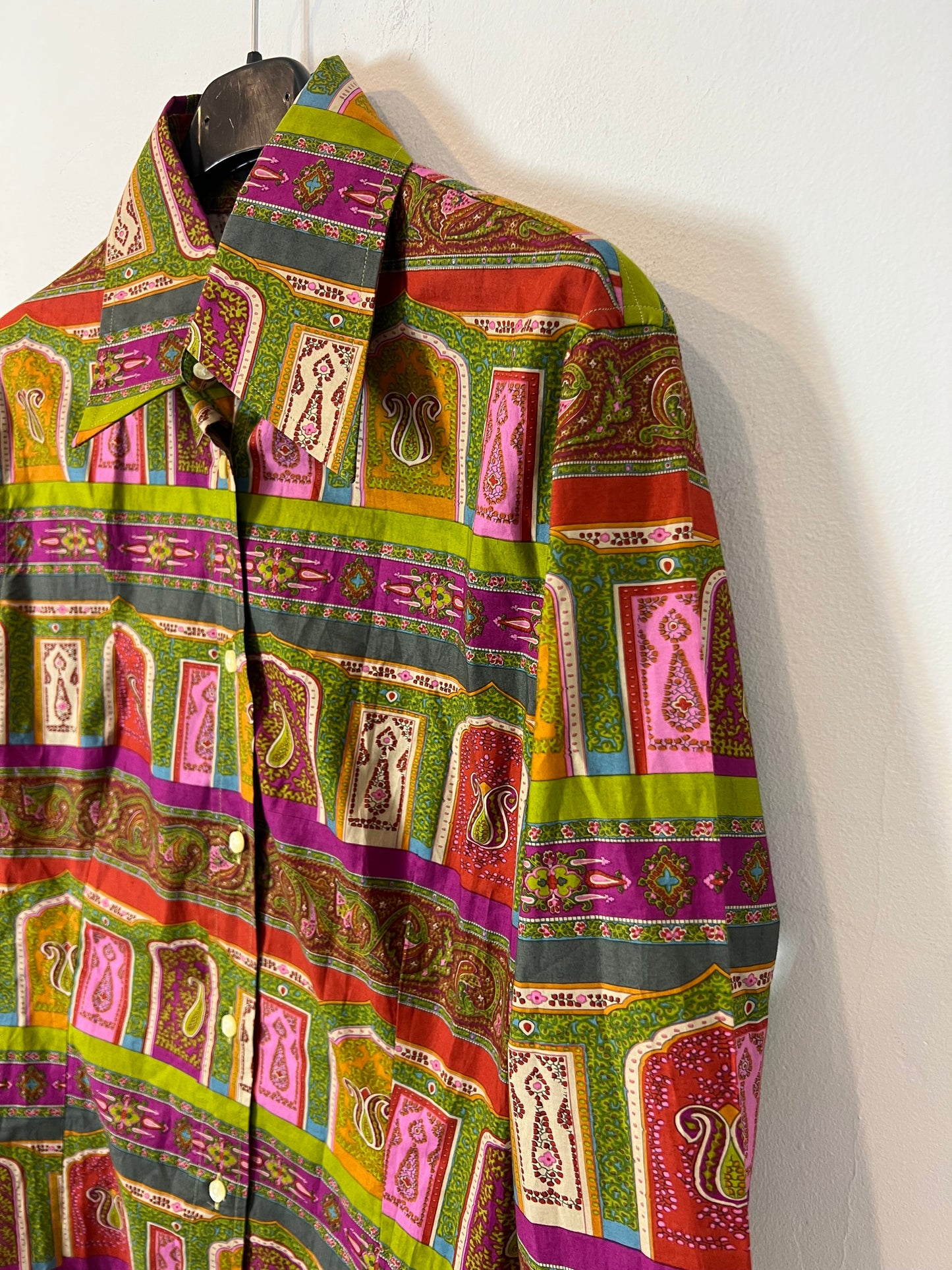 ETRO. Camisa estampada colores. T M