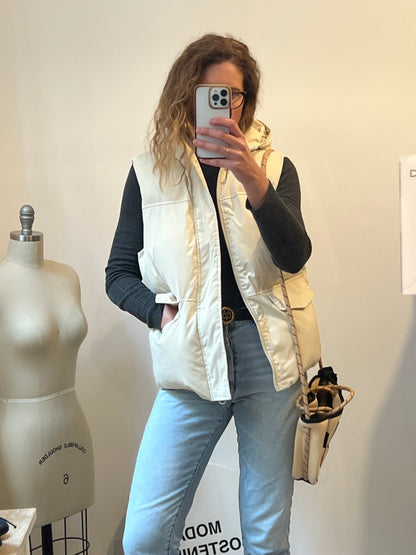 ZARA. Plumas sin mangas beige. T M