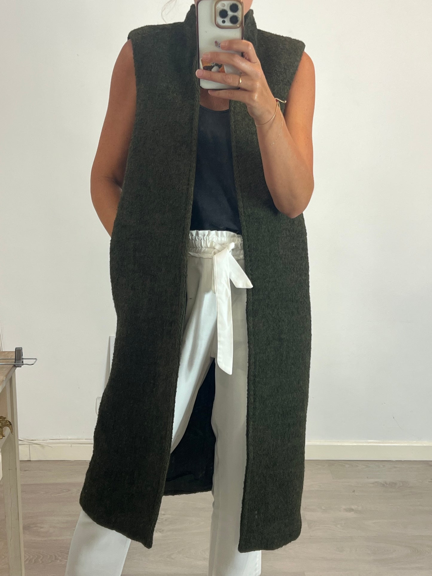 ZARA. Green wool vest. Size XS