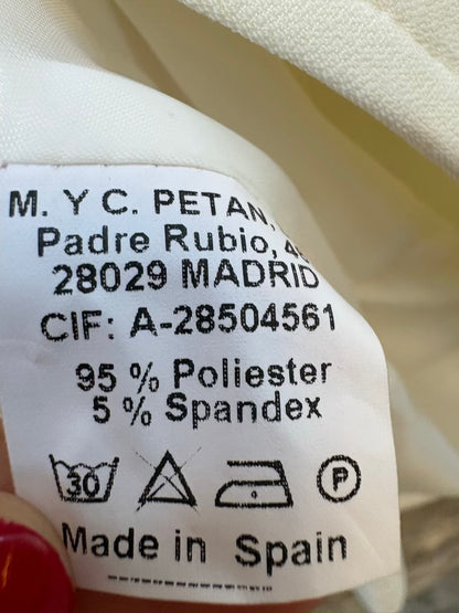 Chaqueta blanca botones