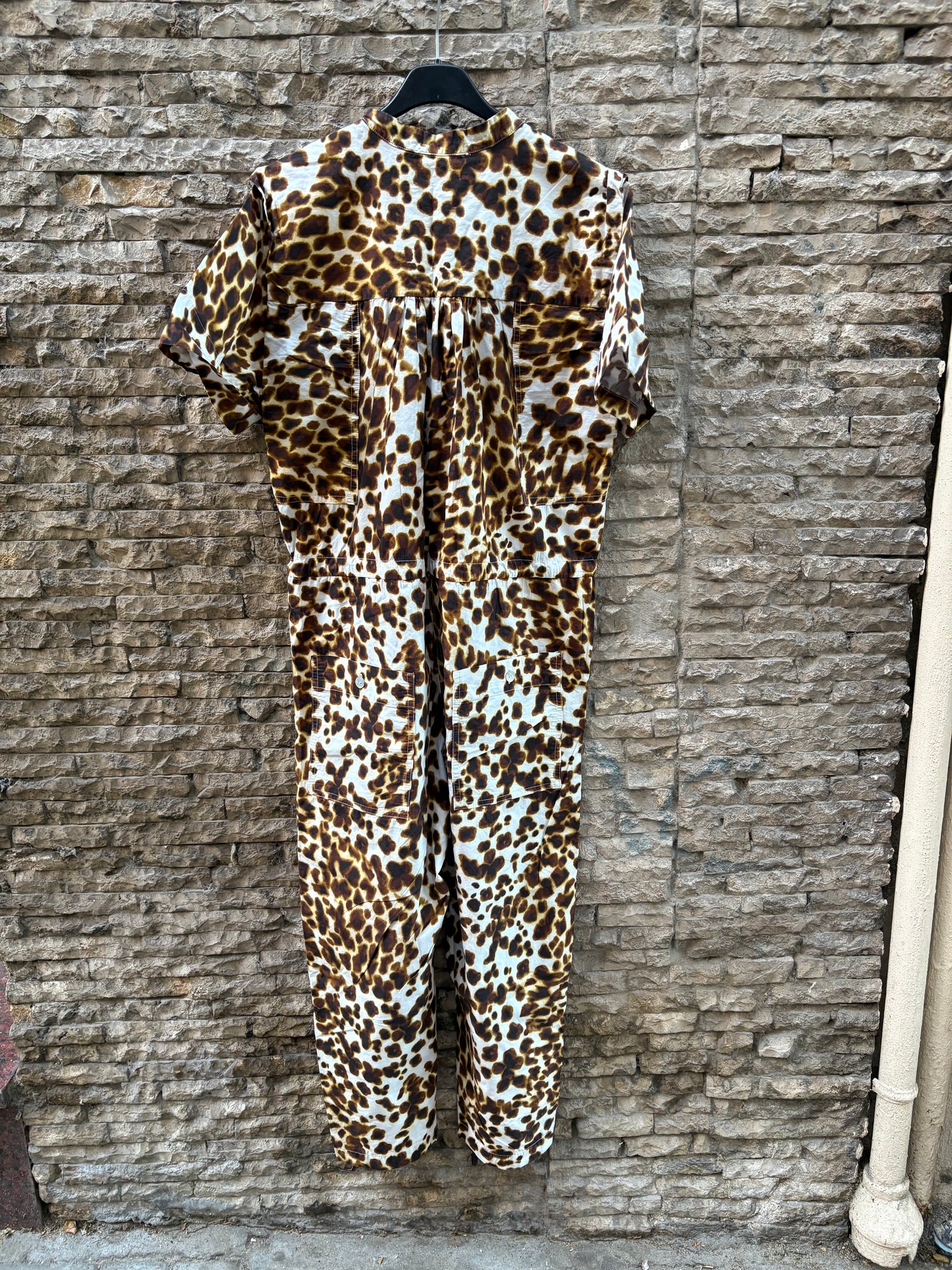 SOPHIE &amp; LUCIE. Long animal print jumpsuit. T 36