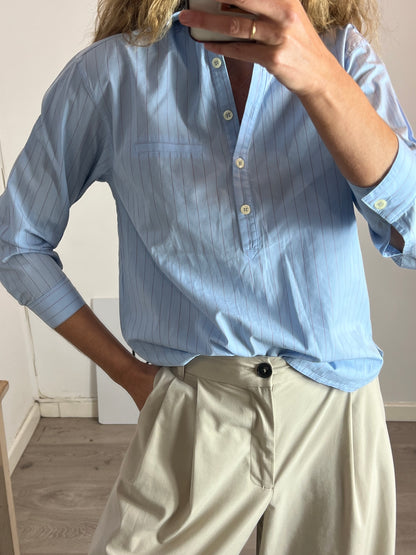 BEATRIZ FUSTER. Blusa azul rayas T.s