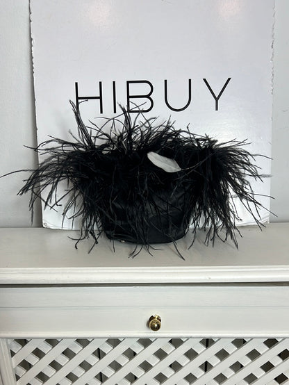 OTRAS. Bolso mini negro plumas