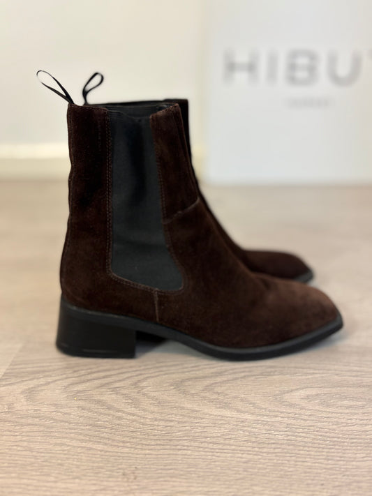 VAGABOND. Botas marrones