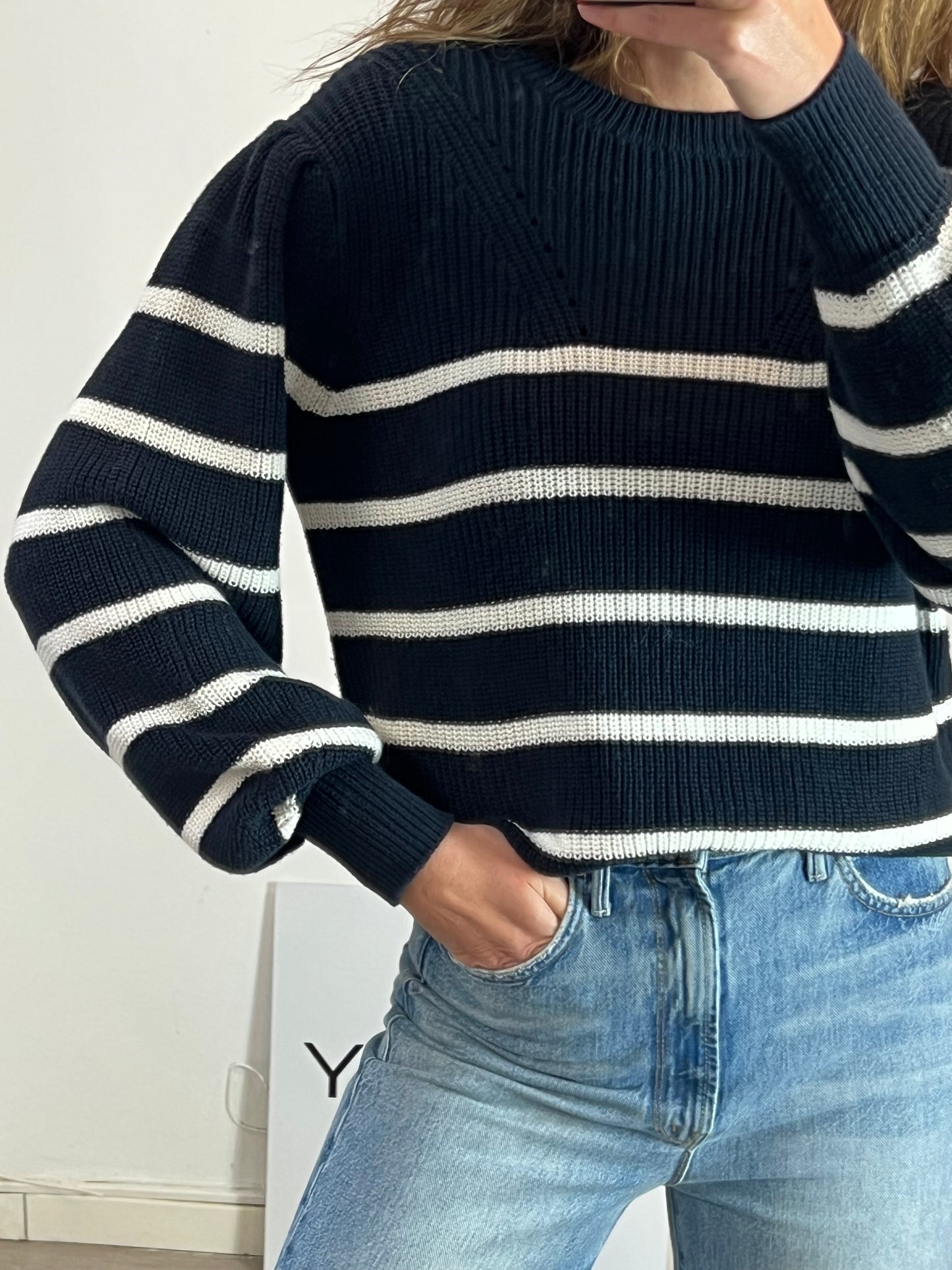 KIABI. Blue striped Tm sweater