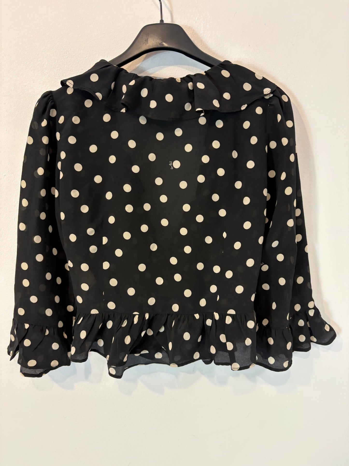 RÉALISATION. Top seda lunares ajustable en negro. T XS