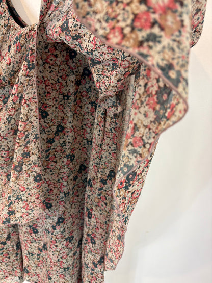 JOVONNISTA. Blusa flores fluida
