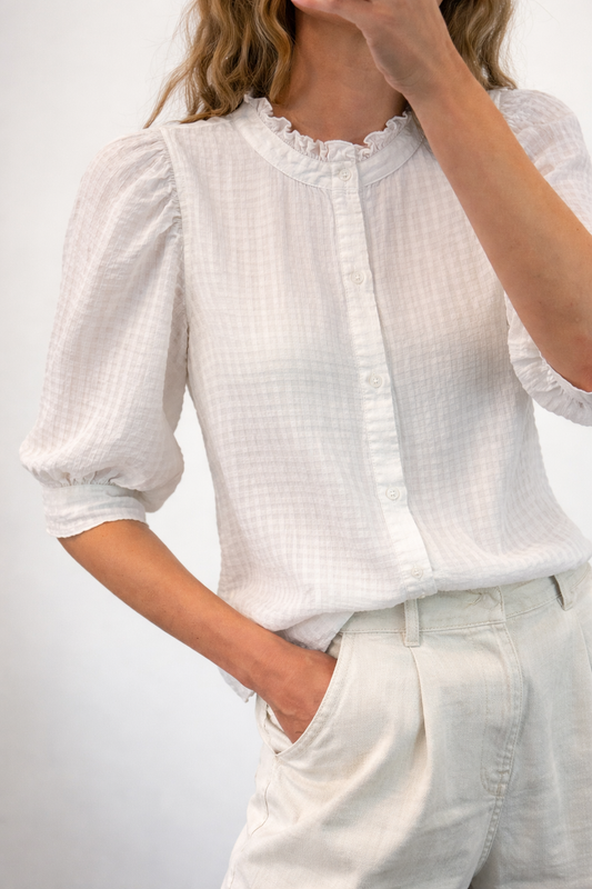 SAMSOE SAMSOE. Blusa blanca textura