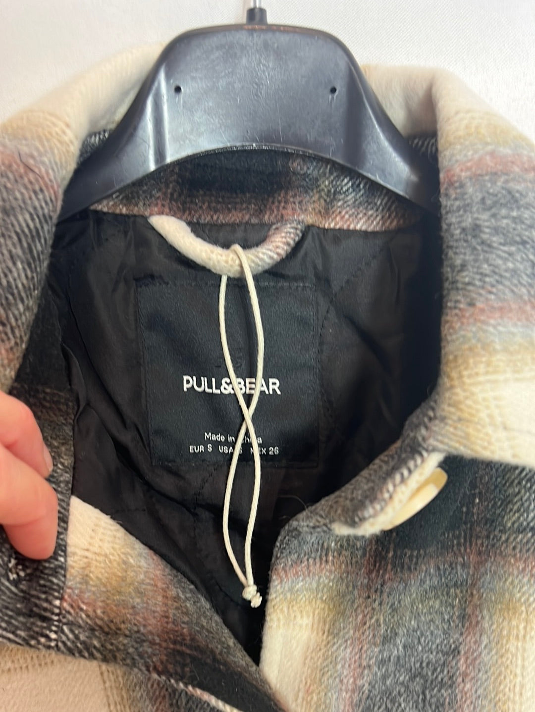 PULL&BEAR . Sobrecamisa cuadros oversized . T S