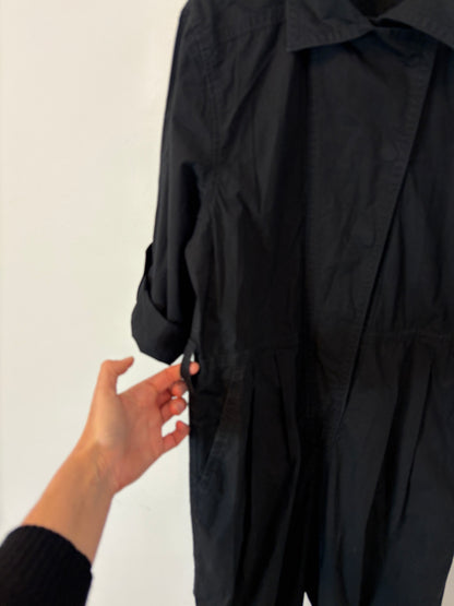 BANANA REPUBLIC . Mono largo abotonado