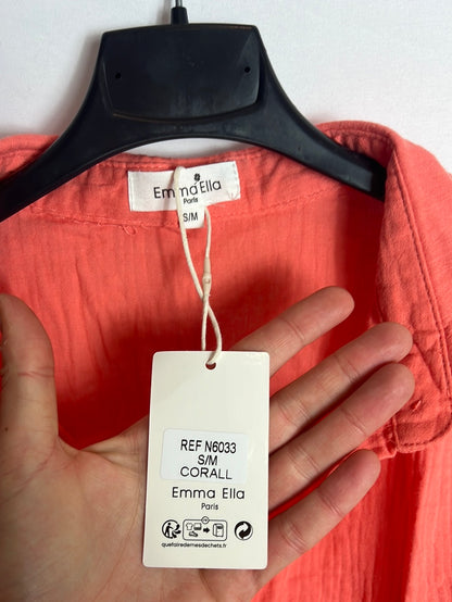 EMMÁ ELLA. Short-sleeved knotted blouse. TS/M