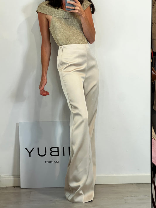 ZARA. Beige flowing blouse. Size M