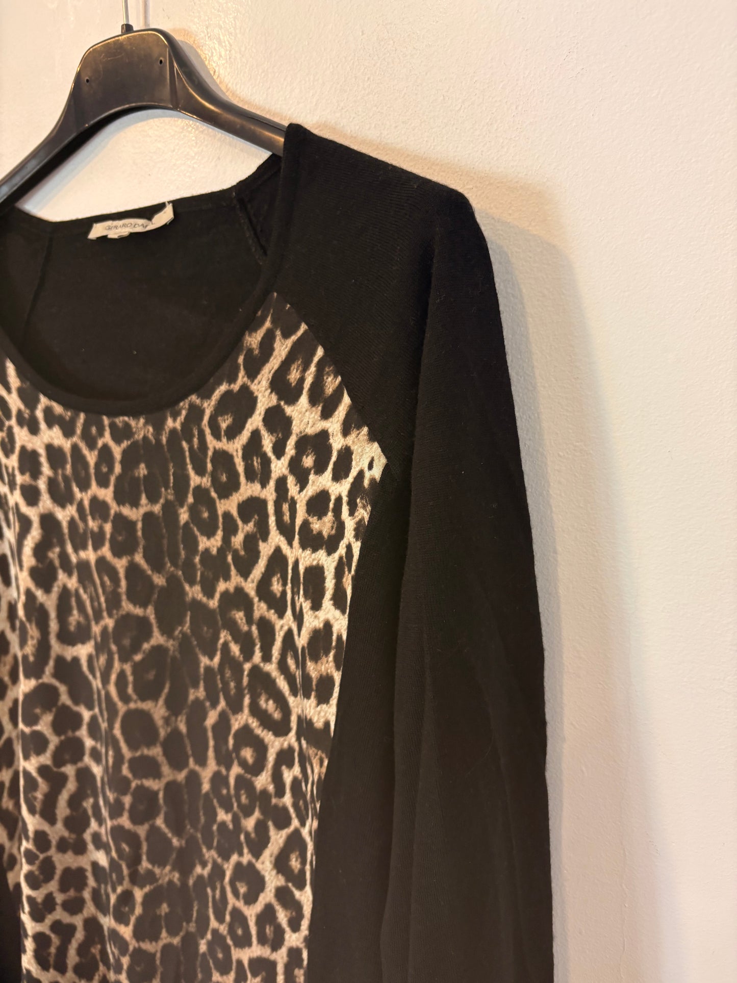 GERARD DAREL. Jersey fino estampado