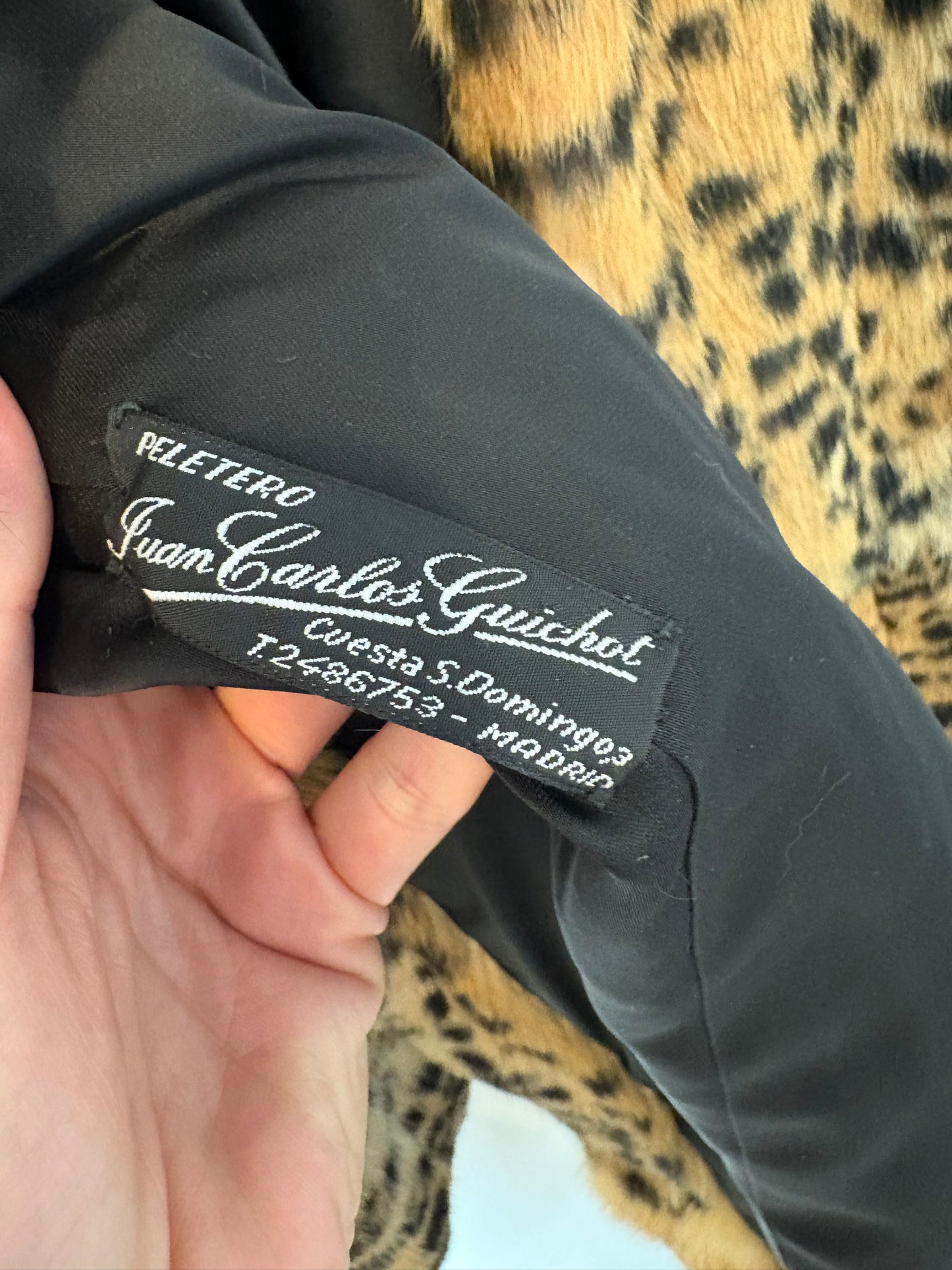 WINDSOR. Navy blue cashmere blazer. T 38