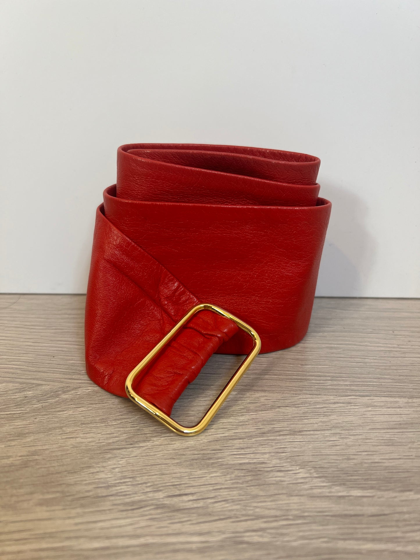 OTHERS. Red leather belt. YOUR