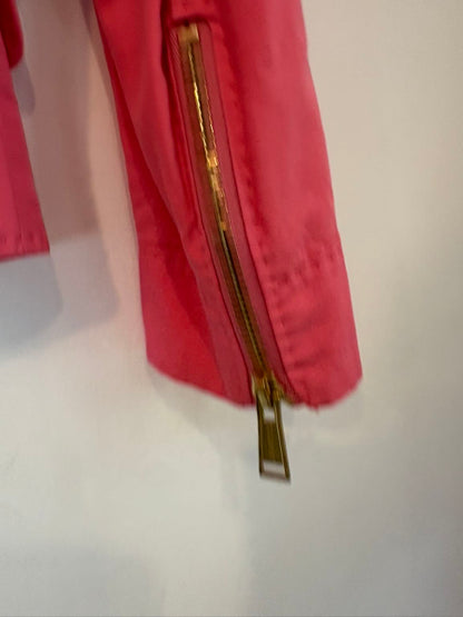 DSQUARED2. Chaqueta rosa cortita cremallera