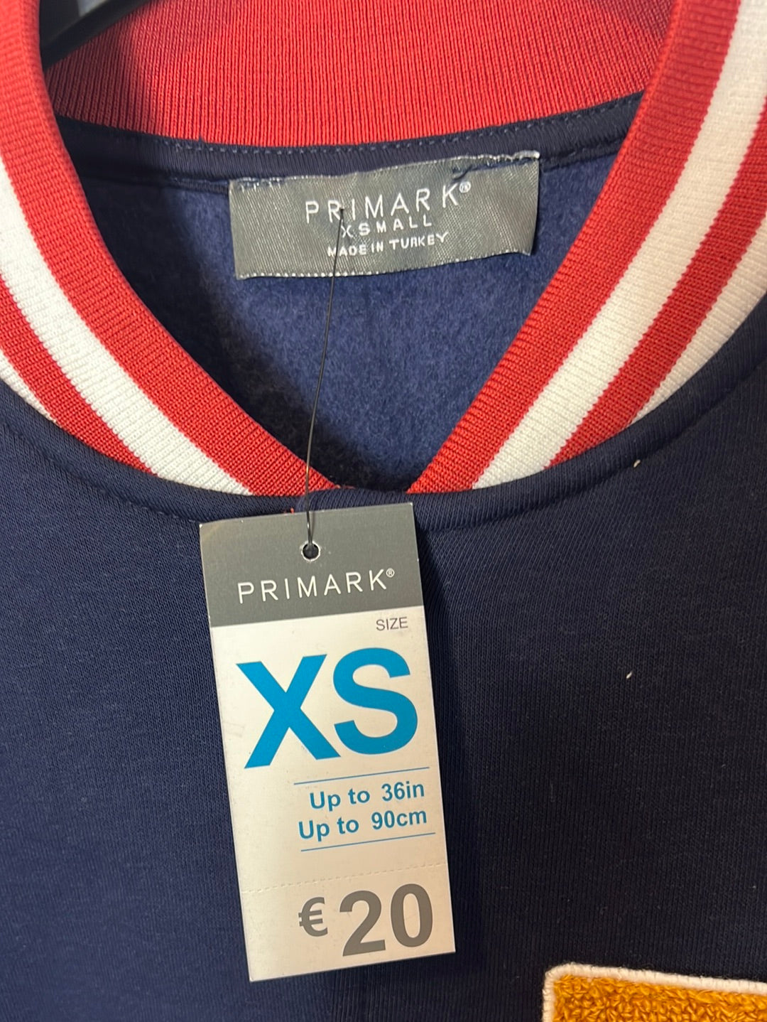 PRIMARK. Chaqueta  deportiva azul. T XS