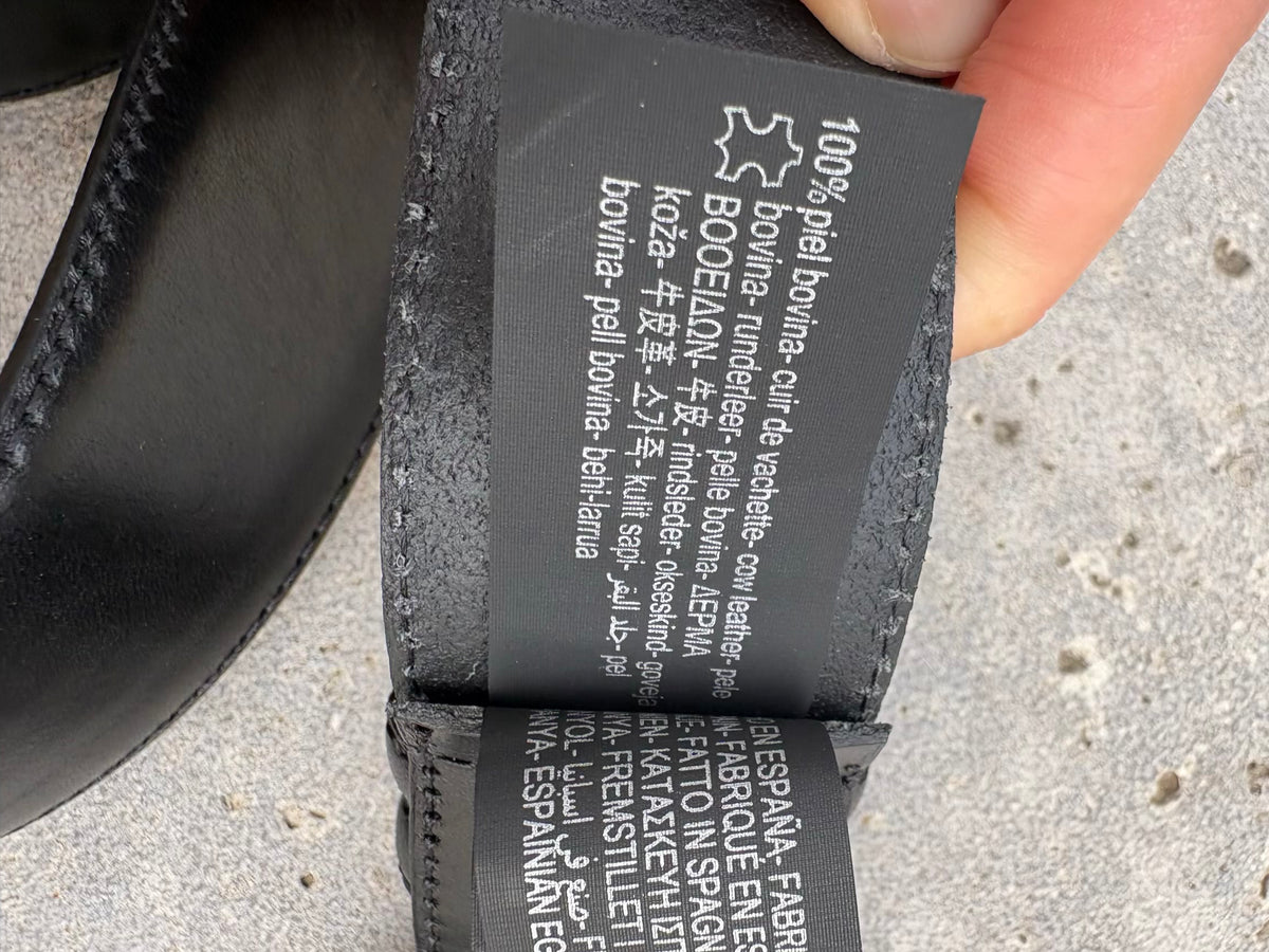 ZARA. Cinturón piel negro