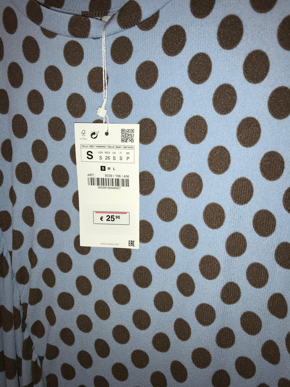 ZARA. Mustard textured back top. TS