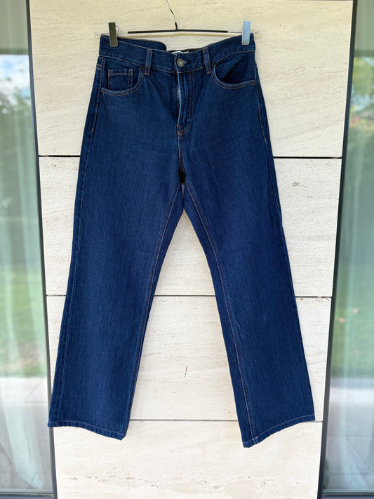 STRADIVARIUS. Denim azul oscuro recto