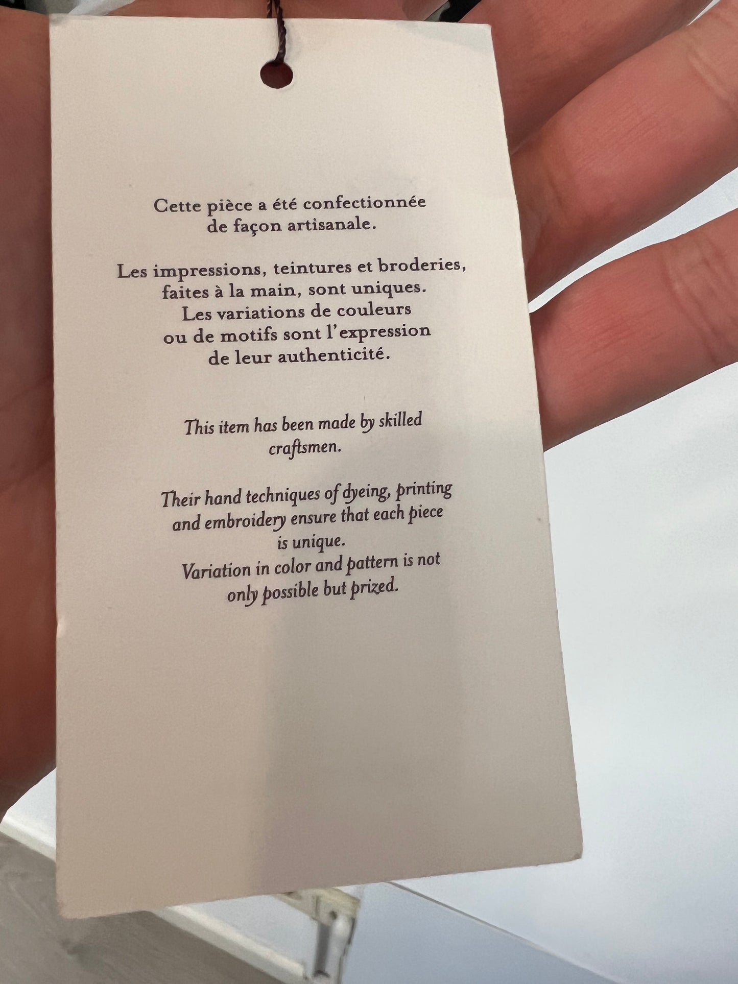 ANTIK BATIK. Black scarf printed Tu