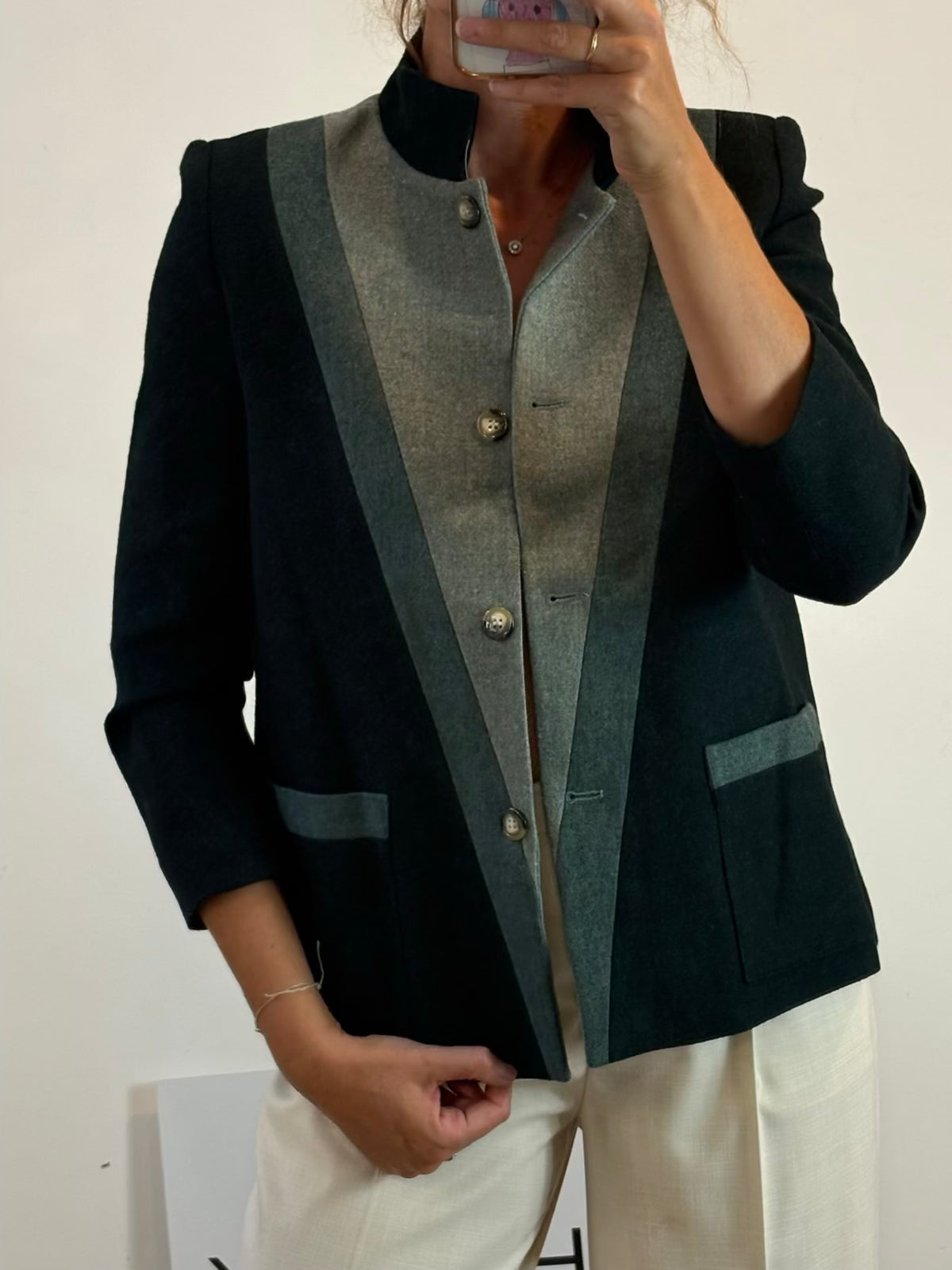 BYAN. Blazer lana tonos verdes