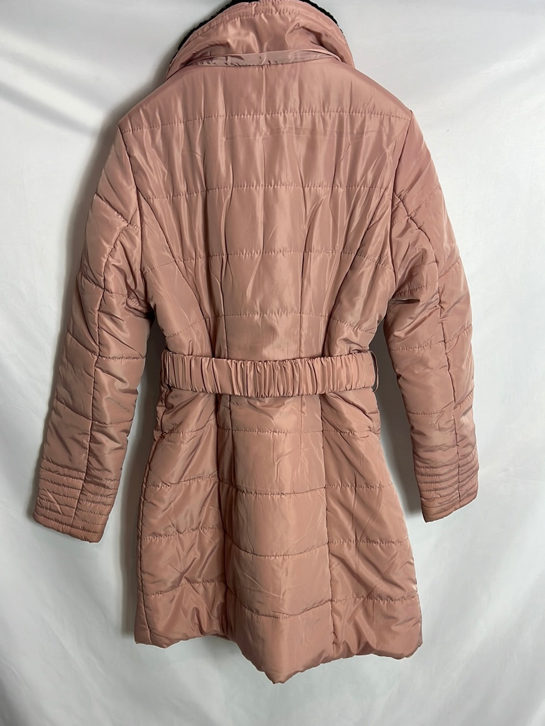 ANDREA LEE. Pink feather belt. TM