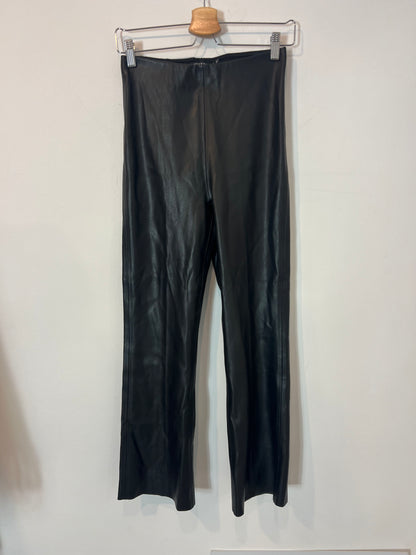 SOAKED IN LUXURY. Black faux leather trousers. Size XS