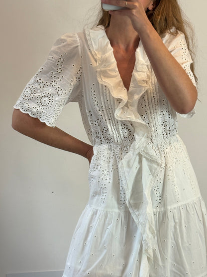 GERARD DAREL STUDIO. Vestido largo blanco troquelado