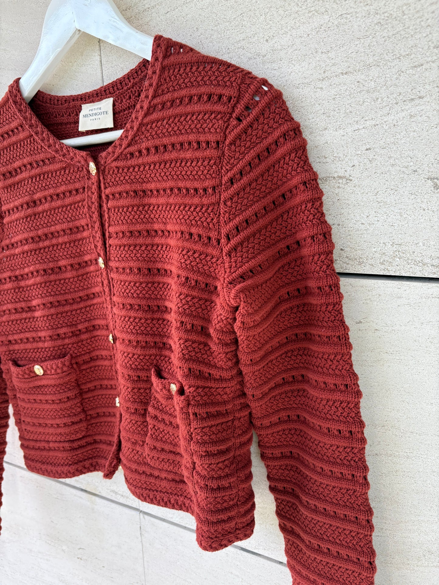 PETITE MENDIGOTE. Chaqueta punto granate