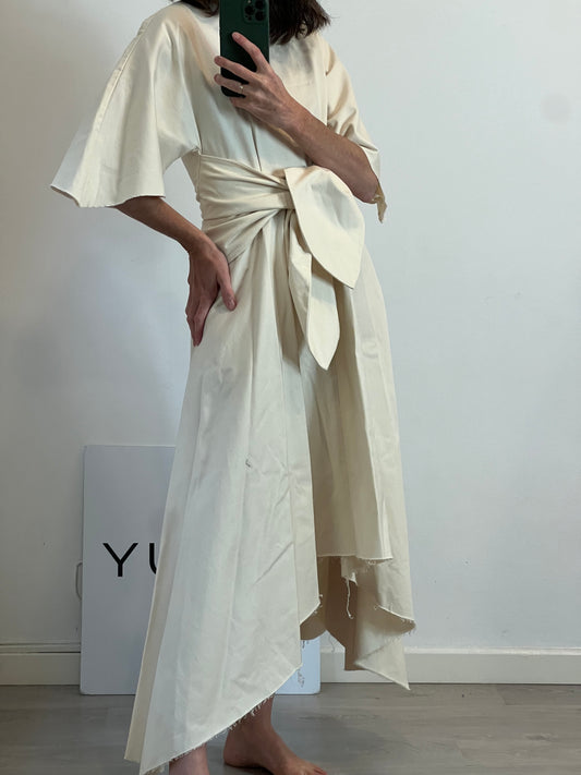 MANGO. Vestido beige color crudo asimetría. T XS/S